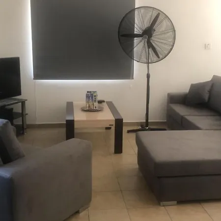 Ravine - 4 Bedroom Villa *